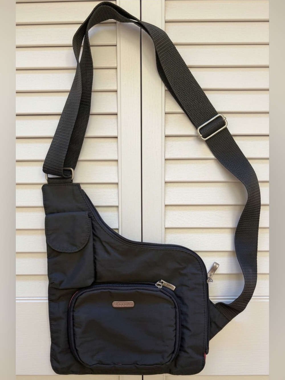 Baggallini Everyday Organizer Crossbody Purse Dark Grey